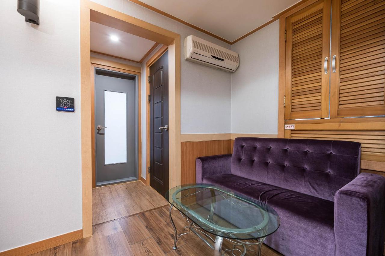 Mu Hotel Sasang Экстерьер фото
