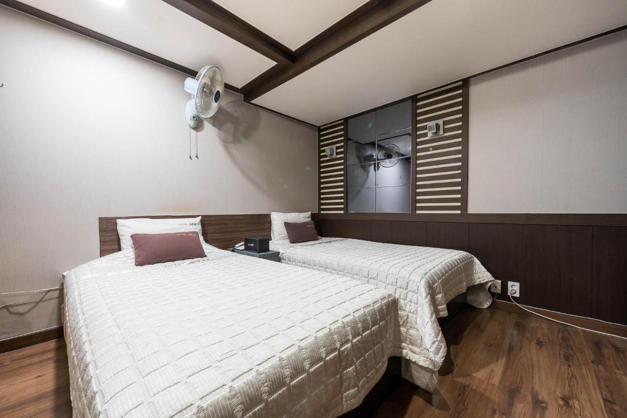 Mu Hotel Sasang Экстерьер фото