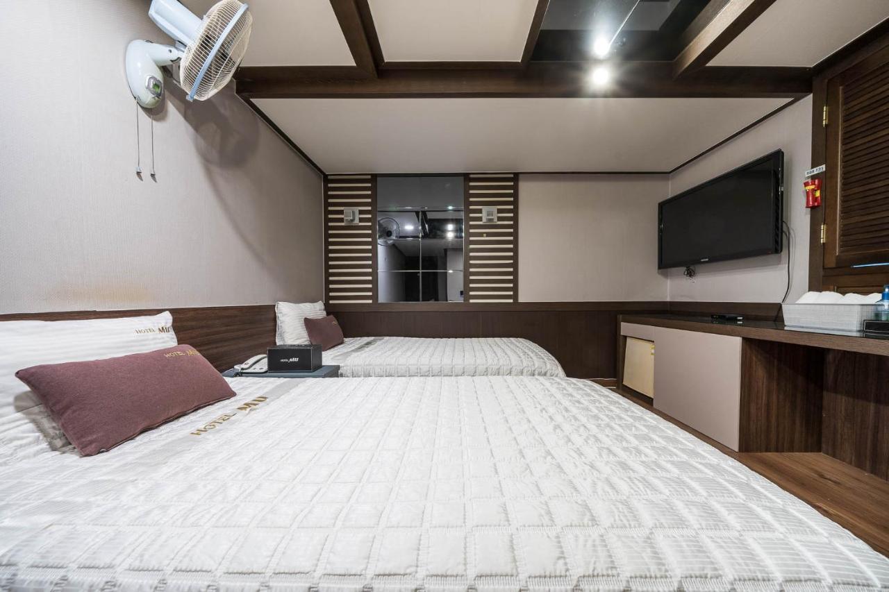 Mu Hotel Sasang Экстерьер фото