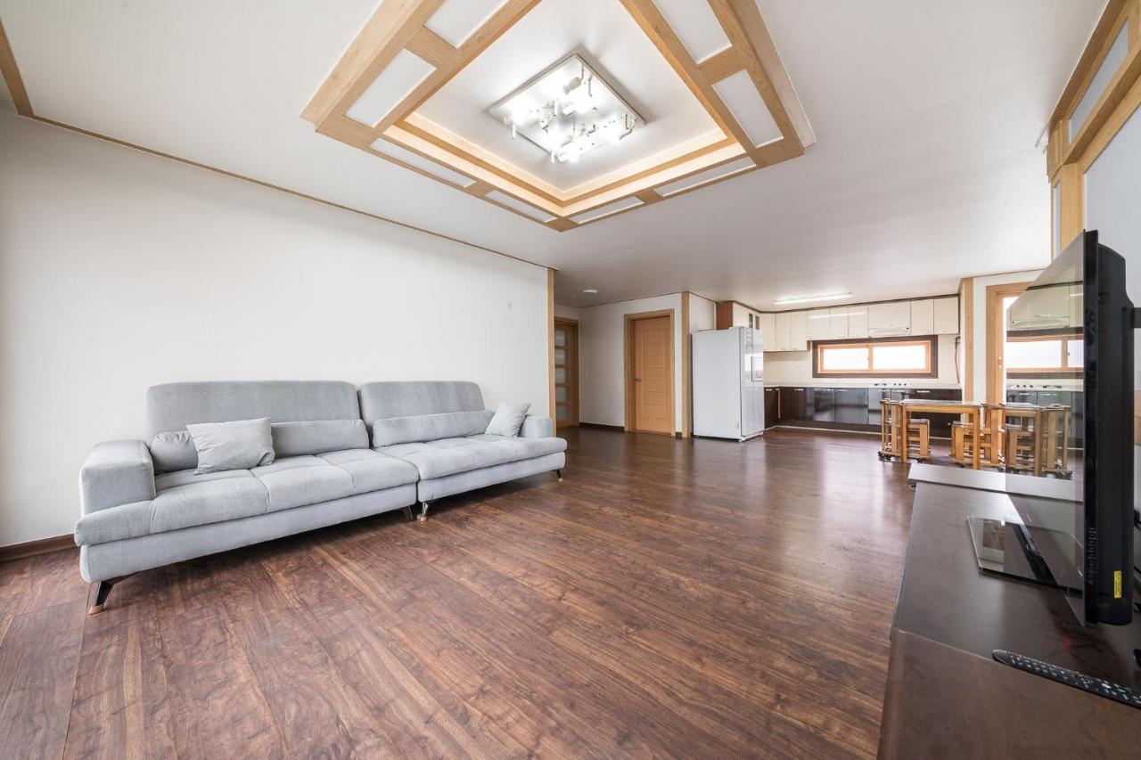 Mu Hotel Sasang Экстерьер фото